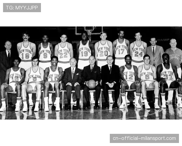 国王跑轰体系进化：福克斯速度如何与空间篮球理论结合